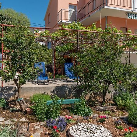 Apartments Villa Bella Vista Seget Trogir Dış mekan fotoğraf