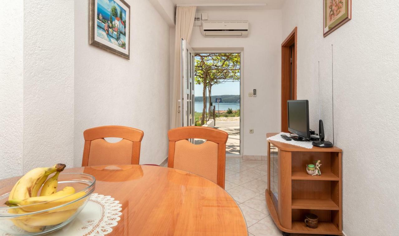 Apartments Villa Bella Vista Seget Trogir Dış mekan fotoğraf