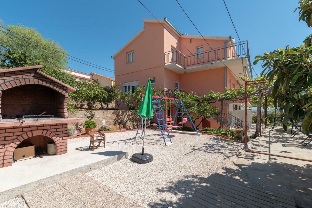 Apartments Villa Bella Vista Seget Trogir Dış mekan fotoğraf