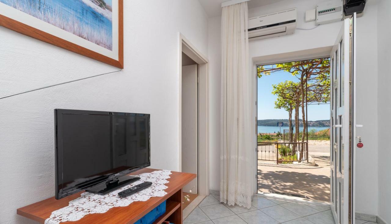Apartments Villa Bella Vista Seget Trogir Dış mekan fotoğraf